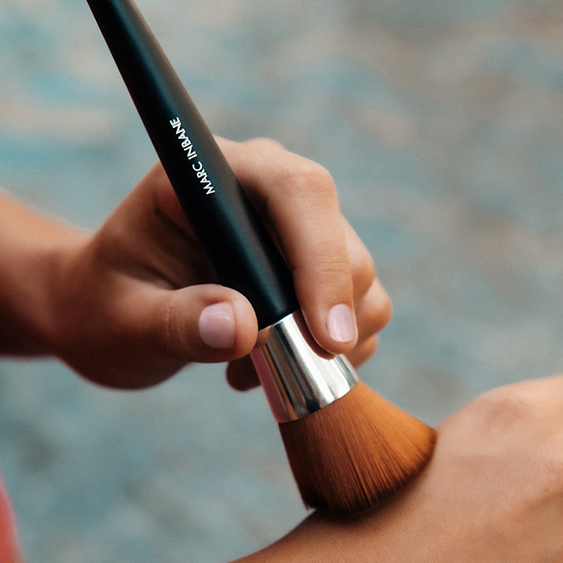 Kabuki Brush
